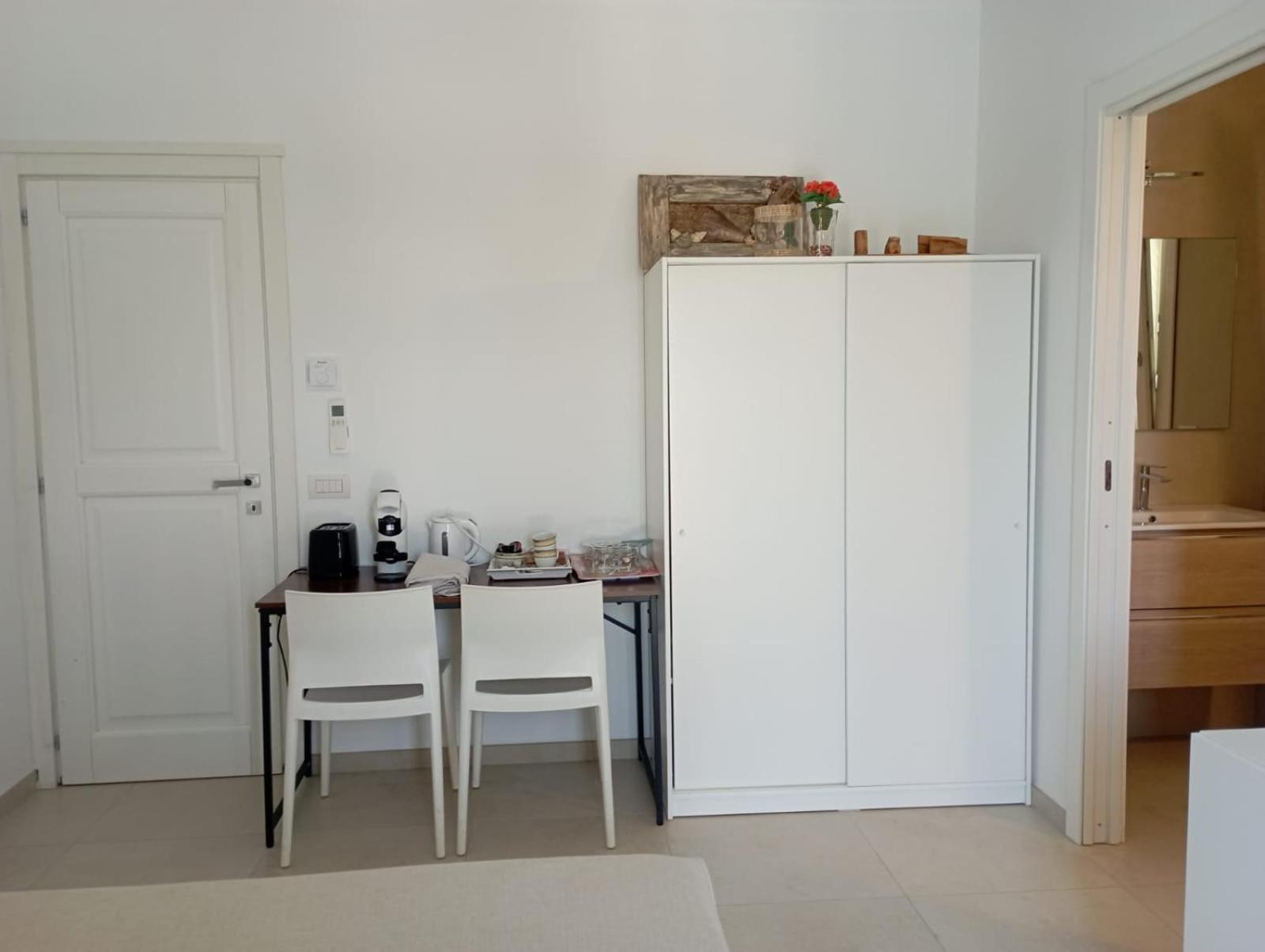 Sea & Country Rooms Porto Rotondo Golfo Aranci Exteriör bild